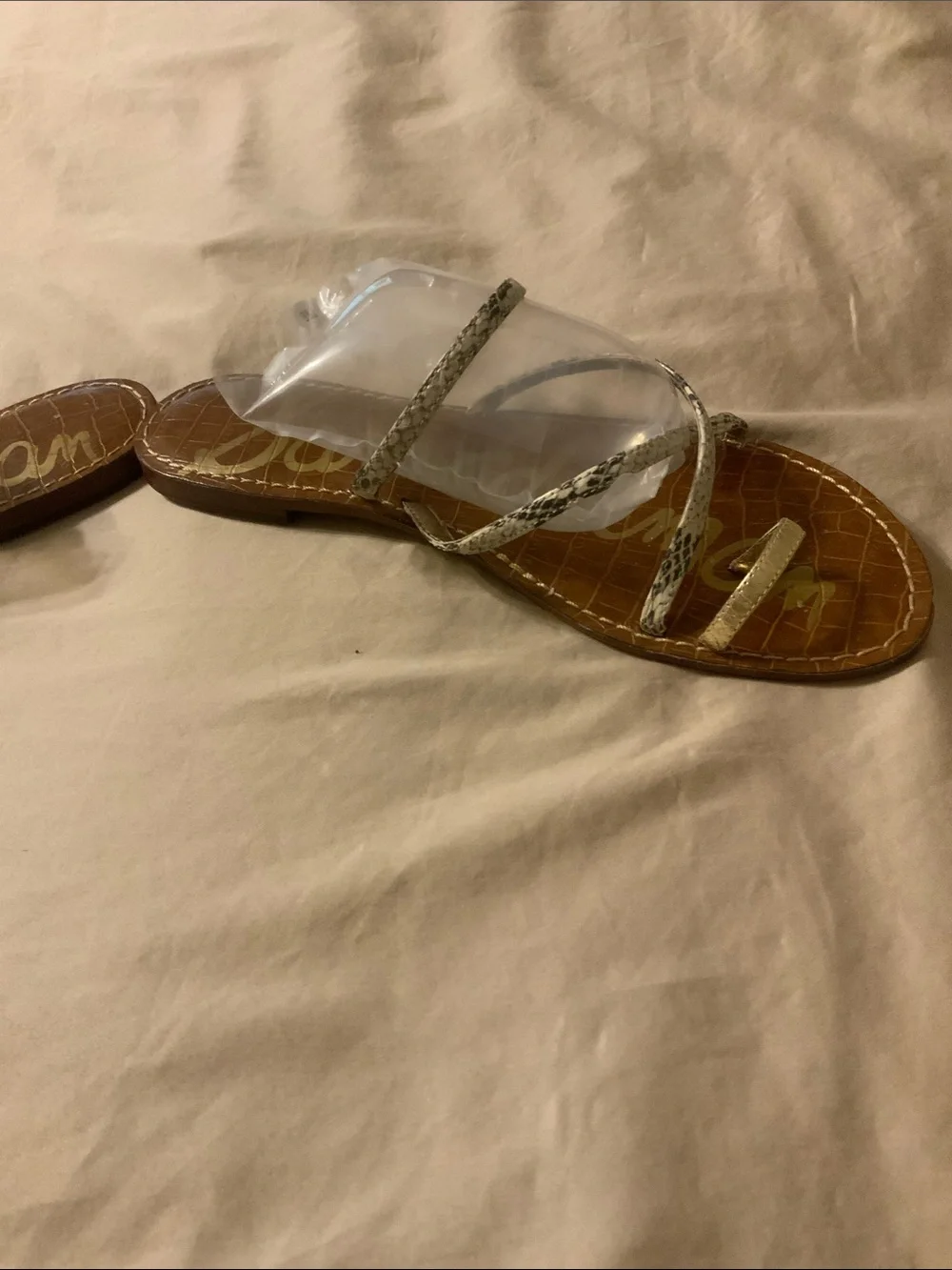 Sam Edelman “GILLIAN” Strappy Snake-Print Sandals in Black & Tan w/Gold Toe - 9M - Picture 2 of 4